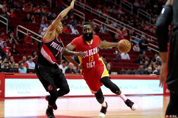 火箭大胜开拓者