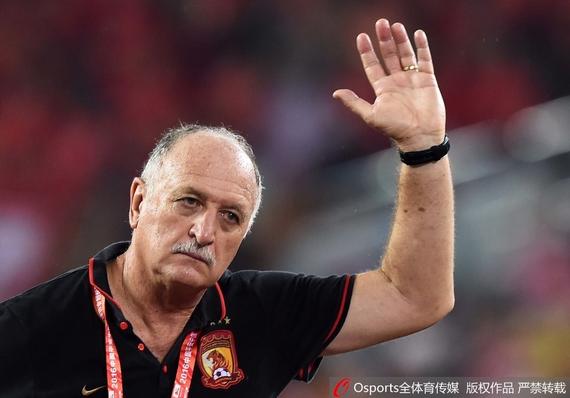 斯科拉里有些不满