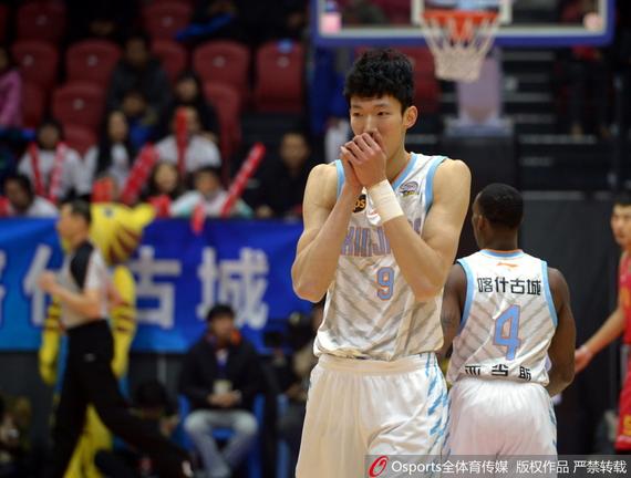 火箭快看:28分钟29+7!周琦的NBA因子还在|新疆队|得分|赛季|篮协|新疆_手机新浪网