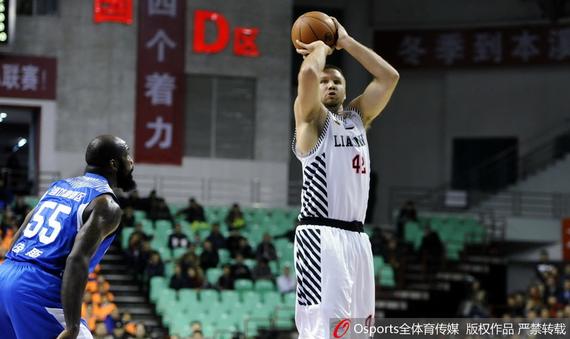 兰多夫自我感觉良好 辽宁:暂不考虑更换外援_手机新浪网