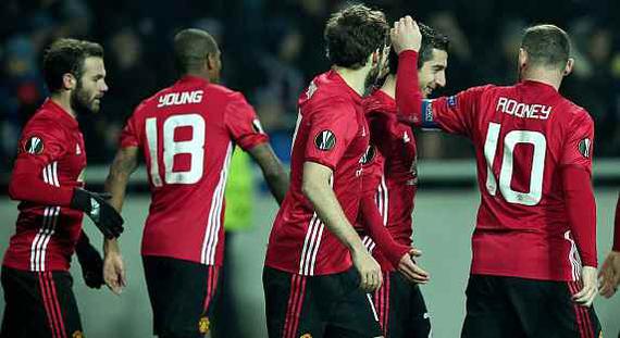 曼联2-0客胜出线