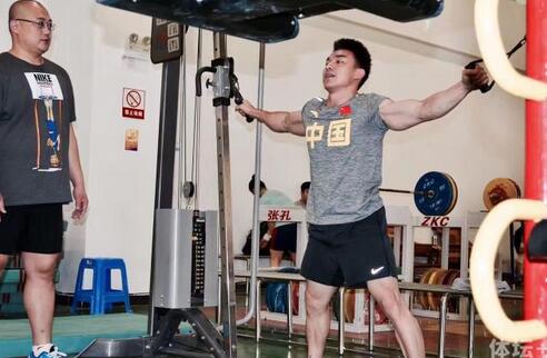 廖辉恢复训练