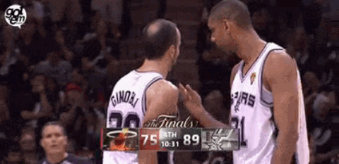 妖刀遭队友调戏谢顶 这回击看懂谁是真爱_nba_新浪竞技风暴_新浪网