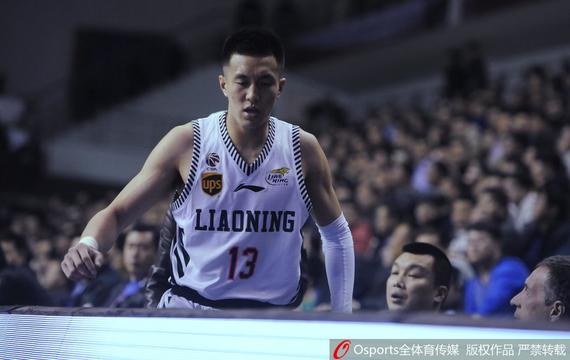 今晚郭艾伦情绪不高