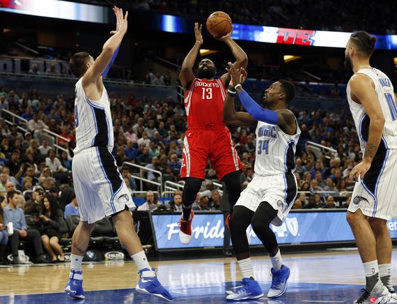 哈登准三双火箭破魔术