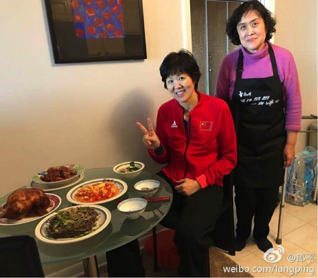 这一桌子菜够郎导吃的了