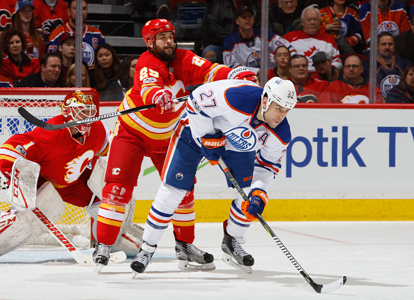 卡尔加里火焰 3比7 埃德蒙顿油人