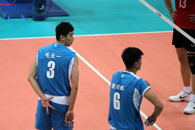 唐川航和毛天一