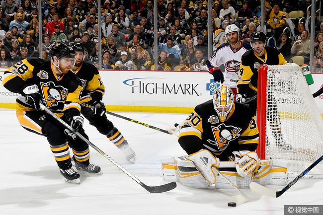 匹兹堡企鹅 4比3（加时） 哥伦布蓝衣