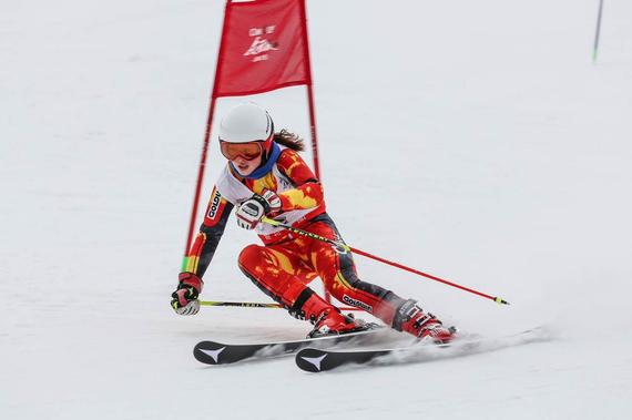 高山滑雪 资料图