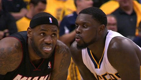 师弟必杀技——耳旁风