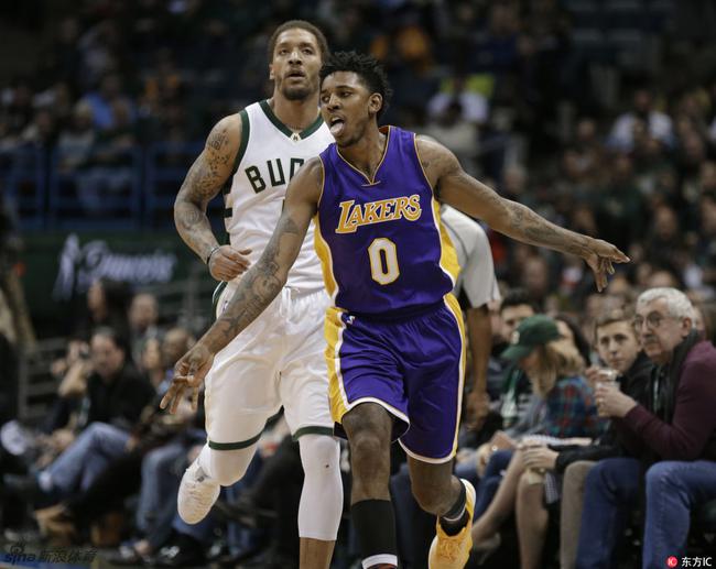 湖人今天也吃了顿元宵