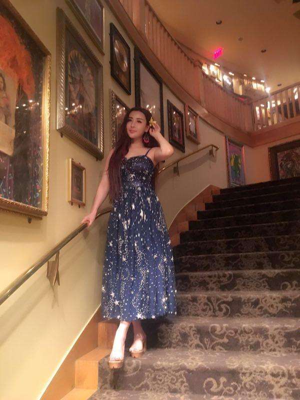 冯潇霆表白爱妻:除足球还有让你幸福