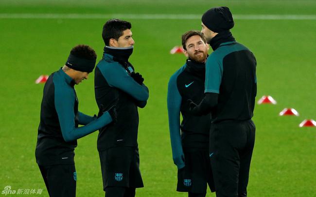 巴萨将做客挑战巴黎