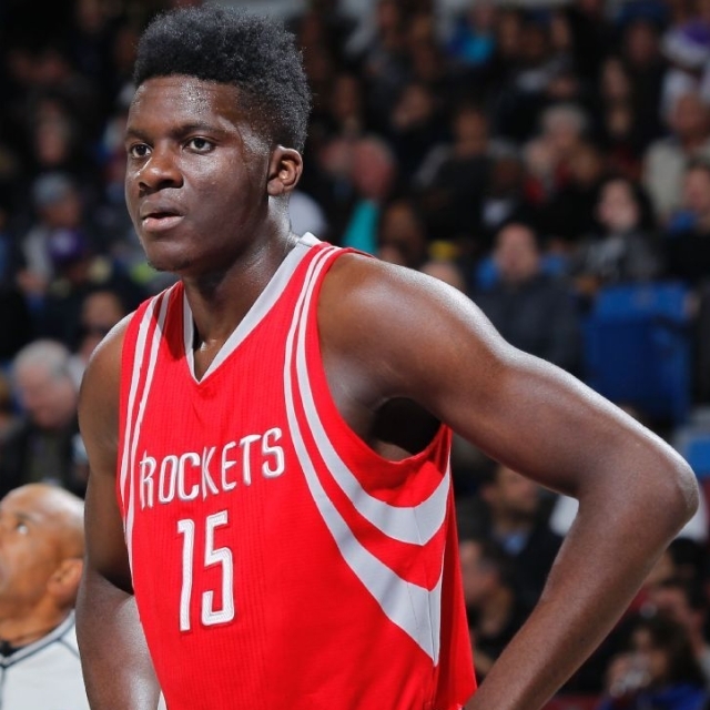 卡佩拉明日面对迈阿密热火的比赛,不仅是火箭三天小长假后的一场比赛