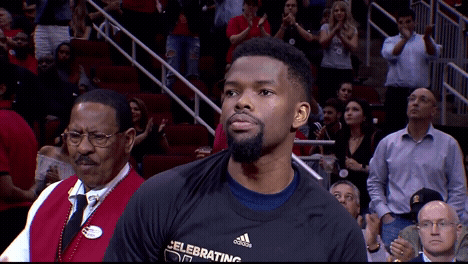 火箭致敬布鲁克斯