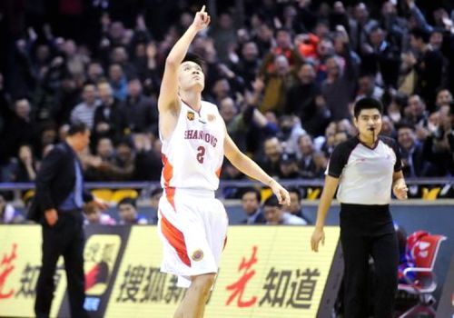 小丁正成长为中国篮球第1球星