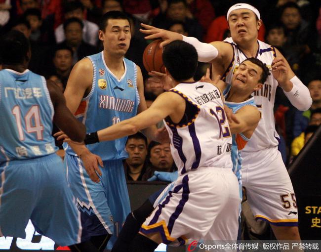 3年后，新疆又一次与辽宁在季后赛相遇