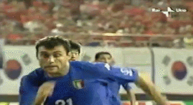 这头球能力扎在禁区里就是一大威胁