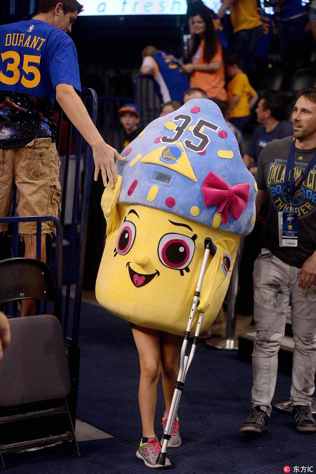 这个梗用起来真的是没完了……