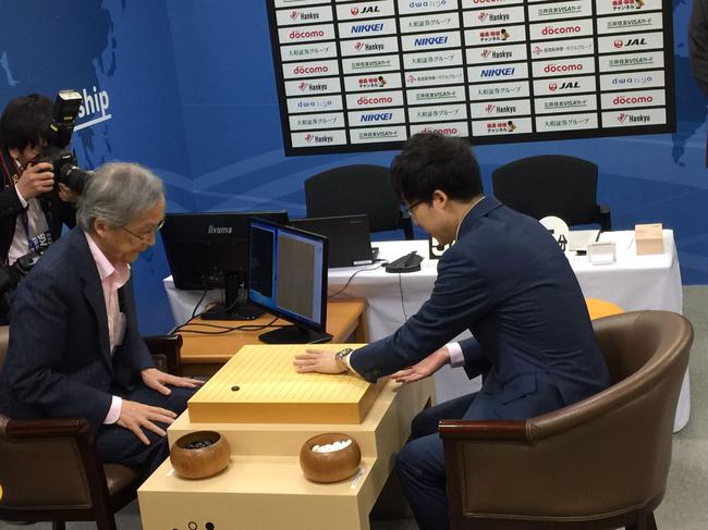 井山裕太VS DeepZenGo