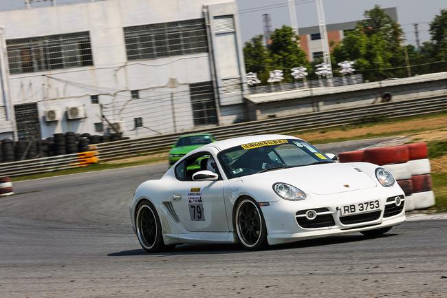 俘虏你挑剔的驾驶感受 gtr3惊艳佳通车队赛道日