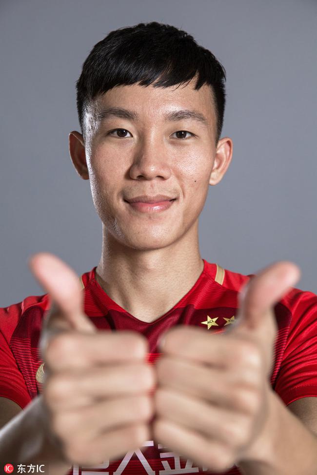 19岁陈泽鹏毛遂自荐投恒大 惊讶球队转会只用两天