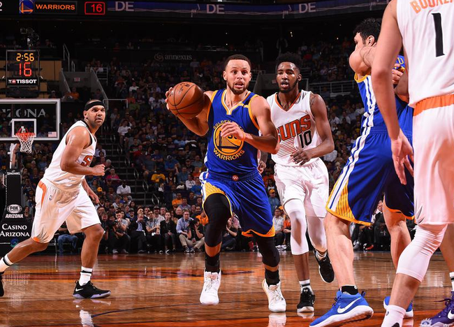 库里带勇士拿下太阳