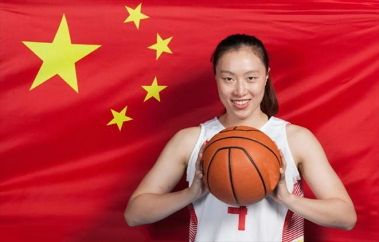 中国女篮新星邵婷