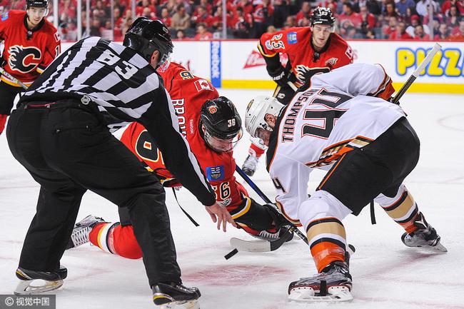 安纳海姆鸭（白）淘汰火焰队