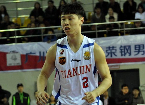 史仪在2016年cba选秀中被天津队选中