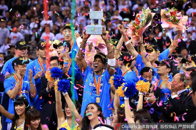 马布里在北京的6年间铸造了一段辉煌