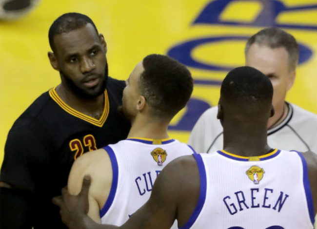 这个剧情会连续第三年上演吗