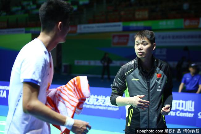 夏煊泽指导谌龙