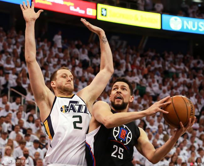 小里弗斯成为了比赛的胜负手