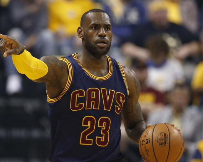 詹姆斯已经厌倦了常规赛？