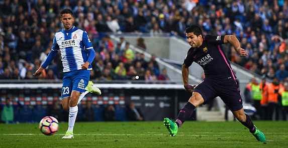 苏亚雷斯打破球荒