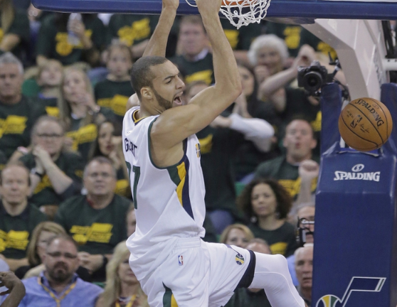 戈伯特连刷纪录还是输球