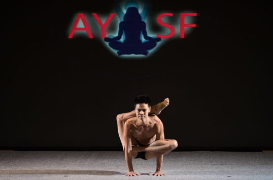 泰国选手ED KaninsonNachaiswadwong