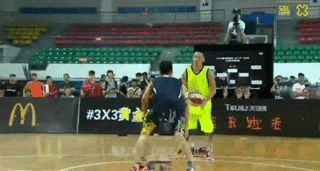 狗哥步法炉火纯青