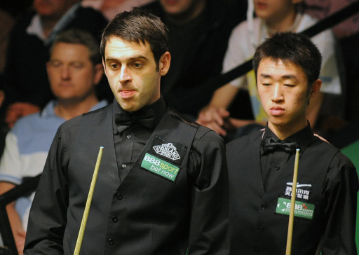 2008年世锦赛刘闯首轮遇到了奥沙利文