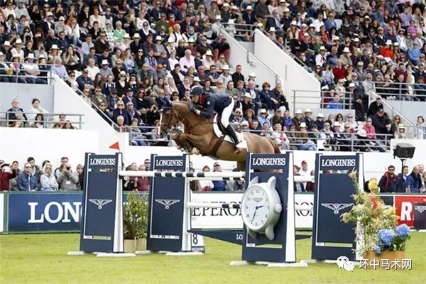 法国军团摘下2017国际马联场地障碍国家杯拉波勒站桂冠