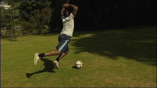 战术犯规、拖延时间、假摔……问题是出在球员身上吗？