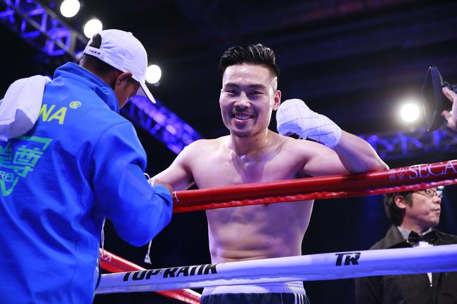 李桐辉出战垫场赛