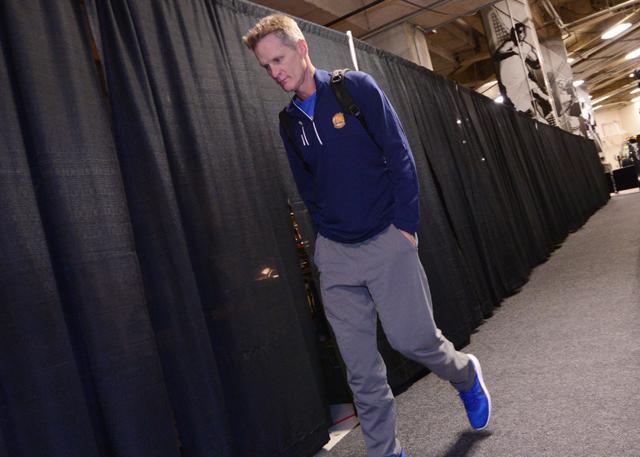 科尔能回归吗？