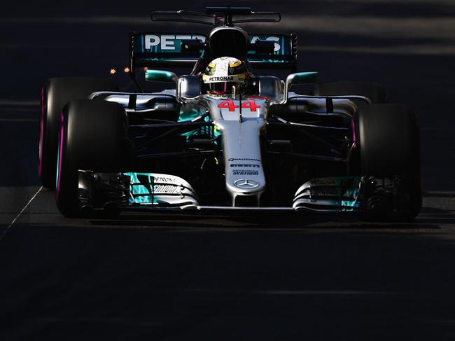 F1摩纳哥站FP1汉密尔顿飙圈速