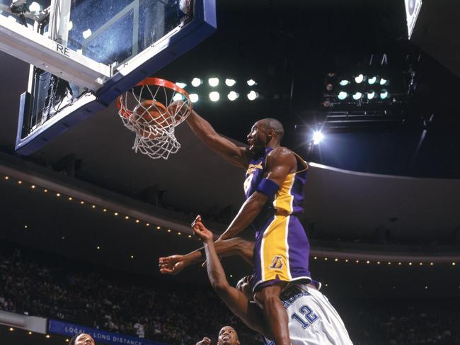 科比隔扣霍华德