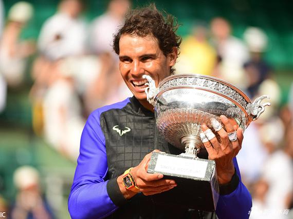 纳达尔夺法网第10冠