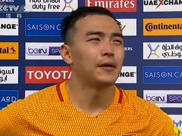 冯潇霆泪奔：已很努力