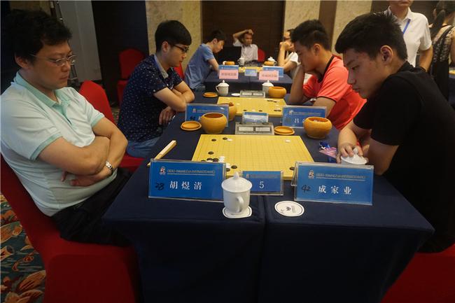 胡煜清胜成家业